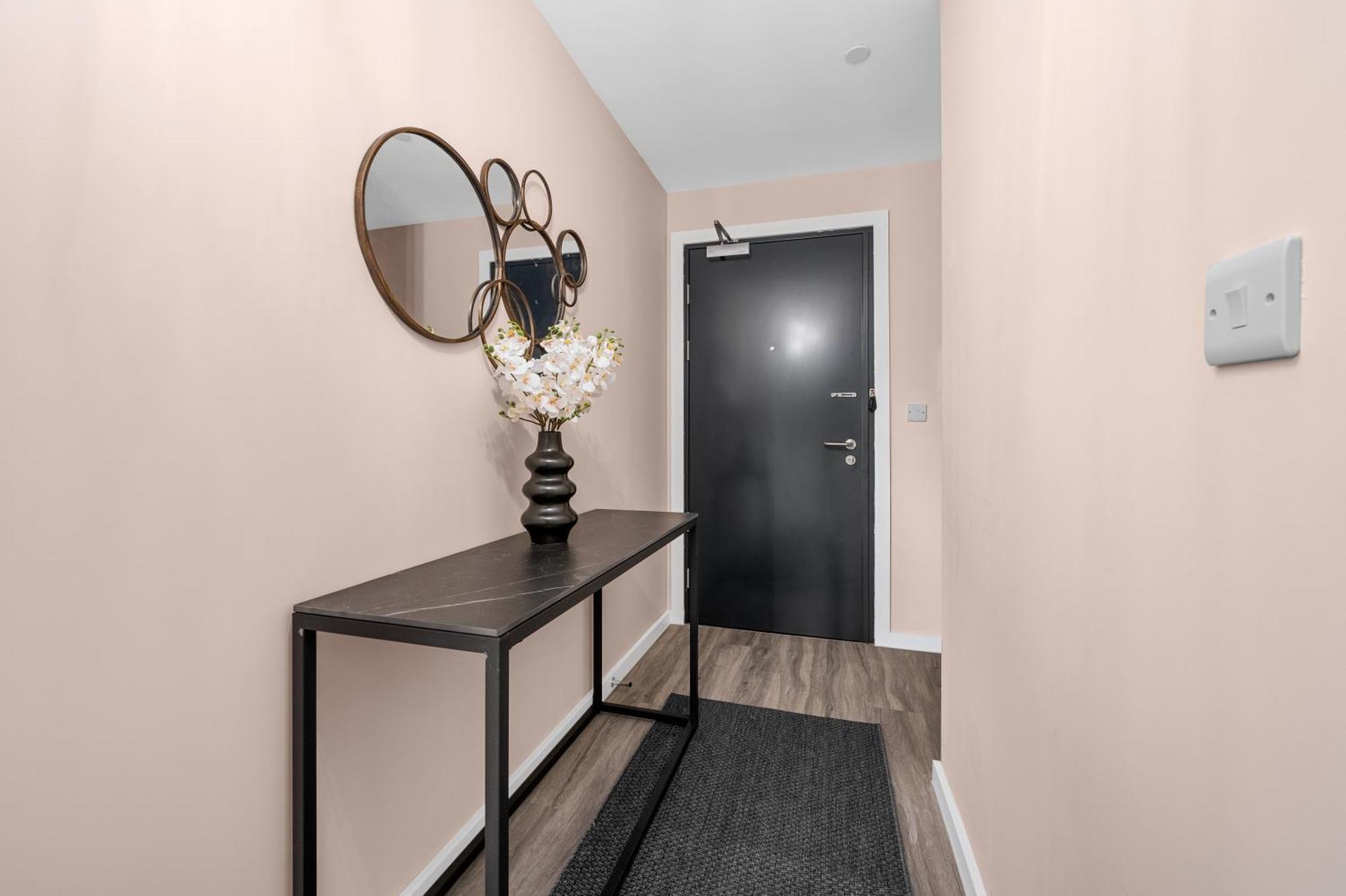2 Bed Flat Manchester City Экстерьер фото